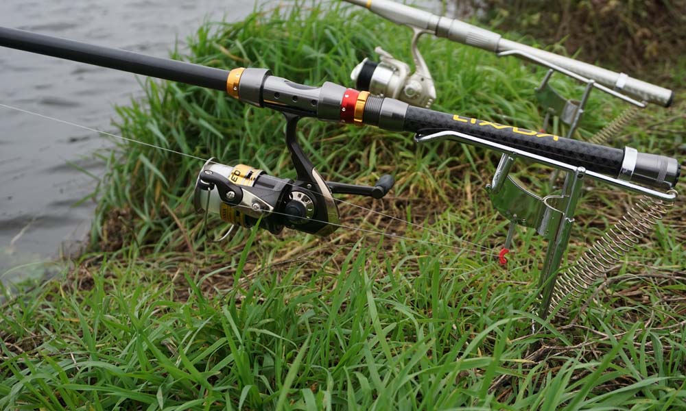 Seamless Fishing Delight: Click Now for the Automatic Fishing Rod Revolution!